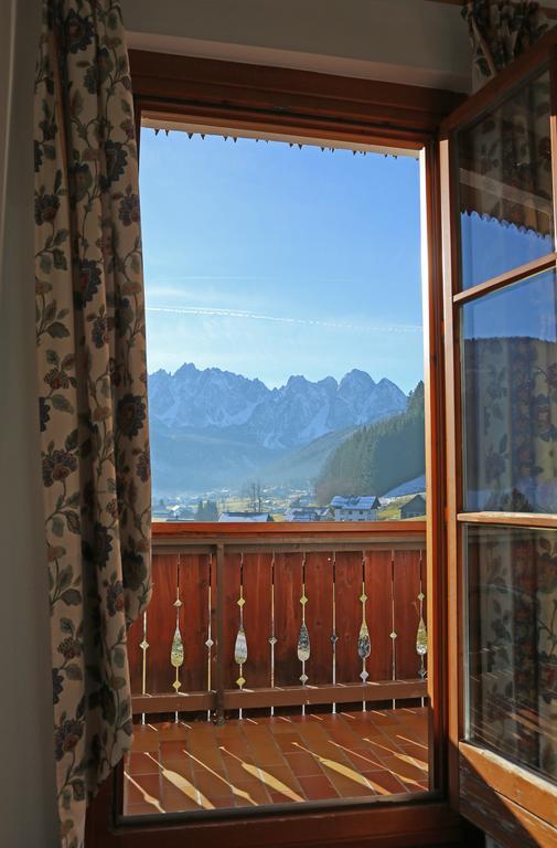 Haus Der Begegnung Hotel Gosau Exterior foto